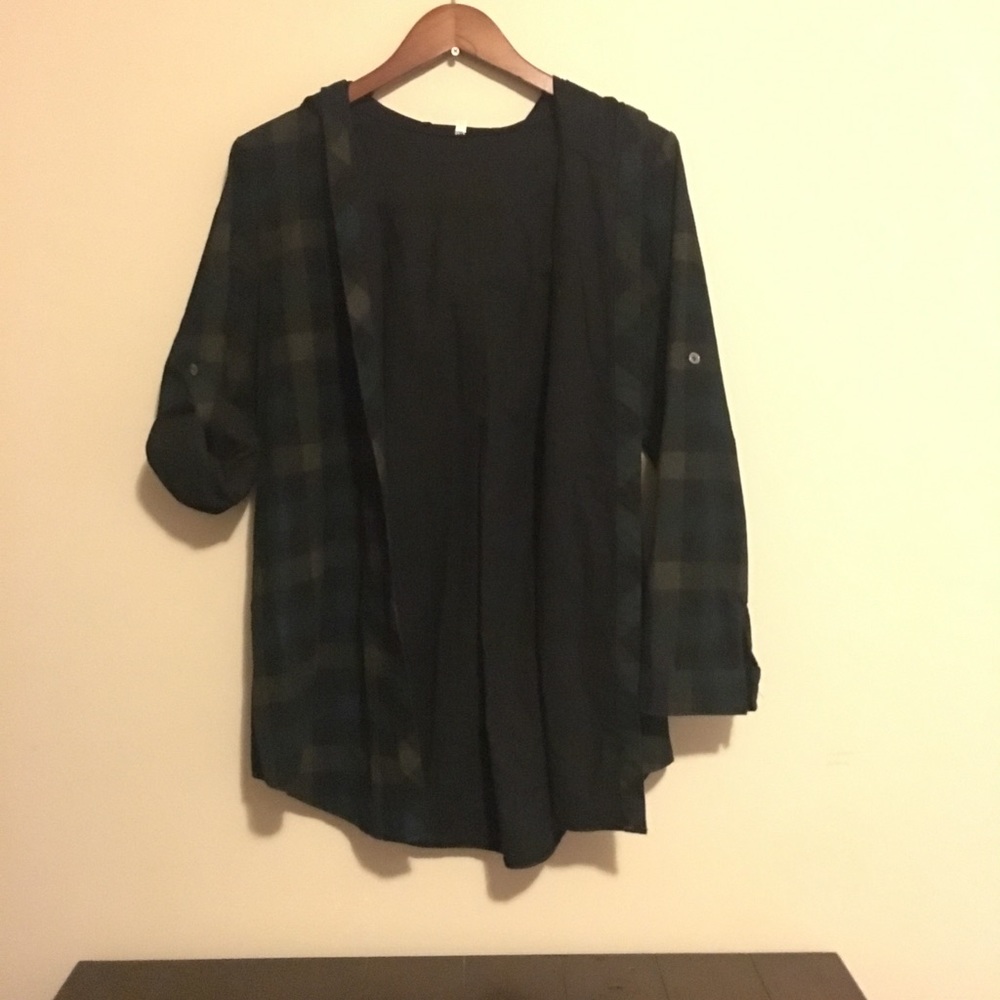 Hooded Flannel Size M
